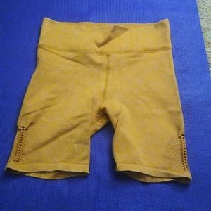 Offline by Aerie bike shorts M